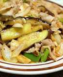 ナスとエリンギで野菜いっぱい豚キムチ
