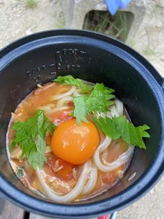 トマトツナうどん(山ごはん)-レシピのメイン写真