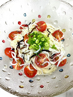 ミニトマトとしらすの塩昆布そうめん-レシピのメイン写真