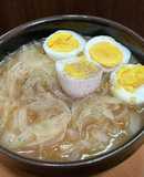 玉ねぎたっぷり・サッポロ一番醤油ラーメン