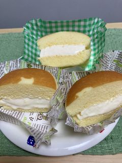 チーズ蒸しケーキのバニラアイスサンド-レシピのメイン写真
