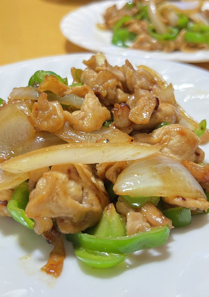 簡単♫豚肉とピーマンと玉ねぎの味噌炒め-レシピのメイン写真