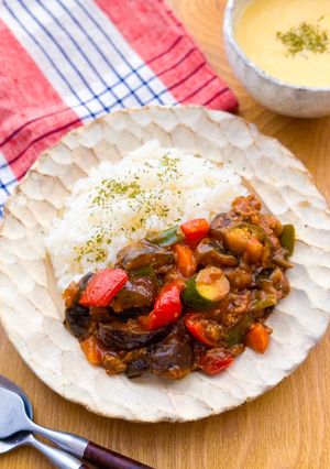 旨みたっぷり！夏野菜無水キーマカレー-レシピのメイン写真