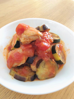 なすと鶏肉のトマト煮込み-レシピのメイン写真