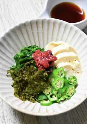 生湯葉とネバネバ野菜の梅めんつゆ和え-レシピのメイン写真