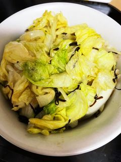 大量消費に♡レタスの浅漬け-レシピのメイン写真
