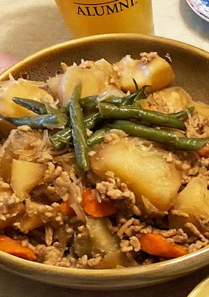 アメリカ🇺🇸昔からの我が家の肉じゃが-レシピのメイン写真