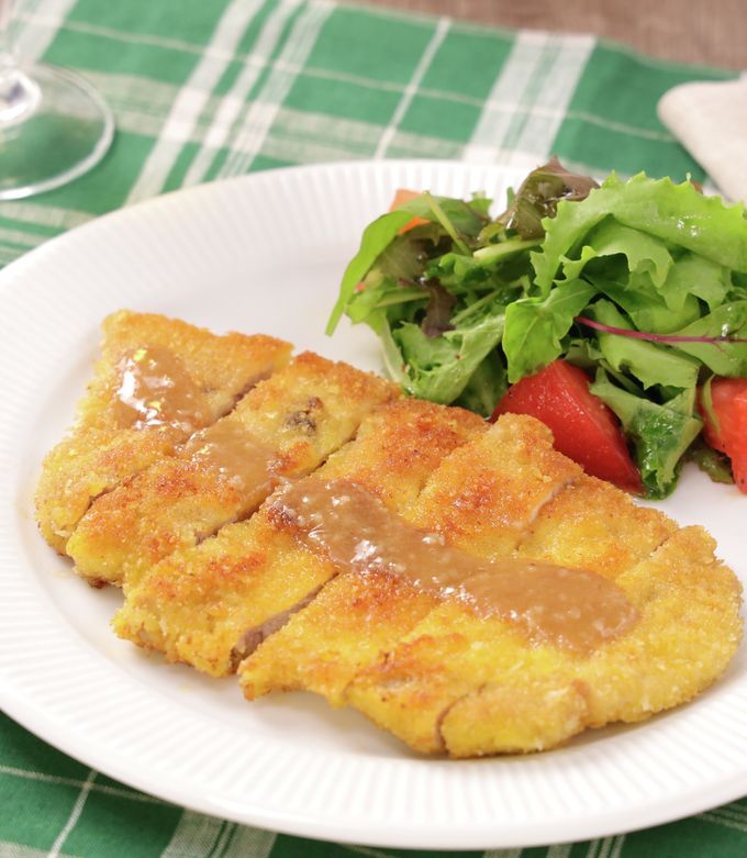 レモンでさっぱり！ミラノ風ポークカツレツ by イオン 【クックパッド
