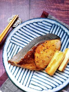 ぶりのスパイシー甘辛照り焼き-レシピのメイン写真