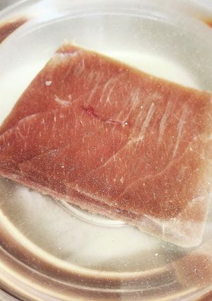 簡単時短♪冷凍本マグロの美味しい解凍方法-レシピのメイン写真