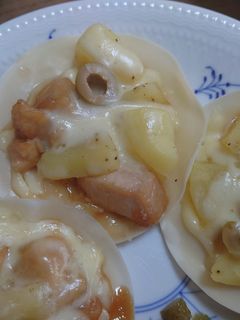 餃子の皮ピザ【てりやきチキン風】-レシピのメイン写真