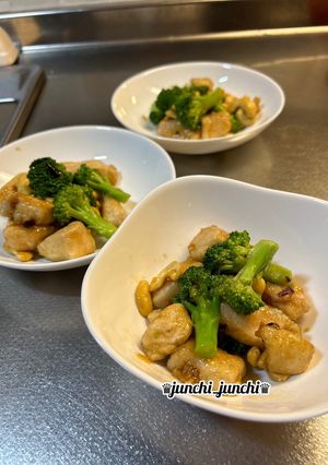 鶏胸肉とブロッコリーとカシューナッツ炒め-レシピのメイン写真