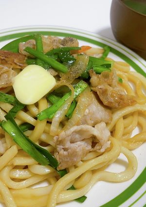 バター醤油焼きうどん-レシピのメイン写真