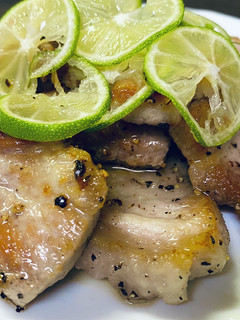 豚の旨味!すだちで食べる・塩豚バラ-レシピのメイン写真