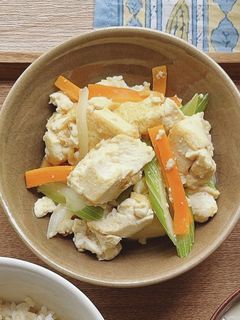 余り野菜で簡単!炒り豆腐-レシピのメイン写真