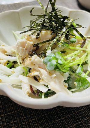 かいわれとサラダチキンの塩昆布マヨ和え-レシピのメイン写真