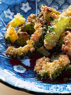 すぐできる。おつまみ揚げ焼きゴーヤ坊や-レシピのメイン写真