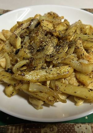 鶏皮ジャーマンポテト-レシピのメイン写真