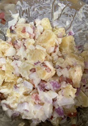 赤玉ねぎとベーコンのポテトサラダ-レシピのメイン写真
