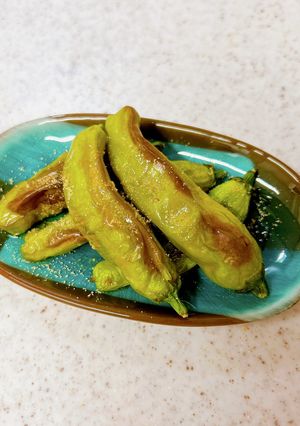 簡単小皿♪万願寺唐辛子のトースター焼き-レシピのメイン写真