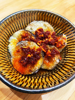 揚げ焼きナスに食べるラー油-レシピのメイン写真