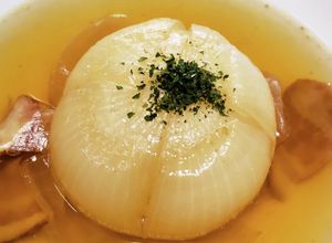 小玉ねぎの丸ごとスープ♪放置で旨い♡-レシピのメイン写真