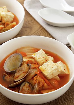 レンジ＆ボウル一つで！あさりと豆腐のチゲ-レシピのメイン写真