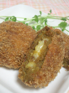 ✜チーズ in カレーコロッケ✜-レシピのメイン写真