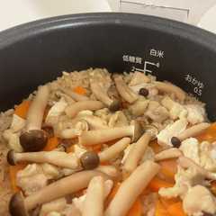 รูปของ リメイク★彡角煮の煮汁で炊き込みご飯！