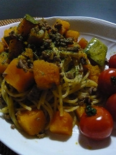 かぼちゃとひき肉のパスタ-レシピのメイン写真