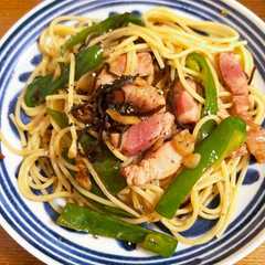 รูปของ ピーマンの小悪魔パスタ