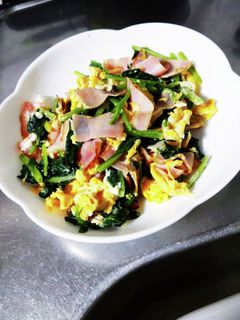 ほうれん草とベーコンの炒め物-レシピのメイン写真
