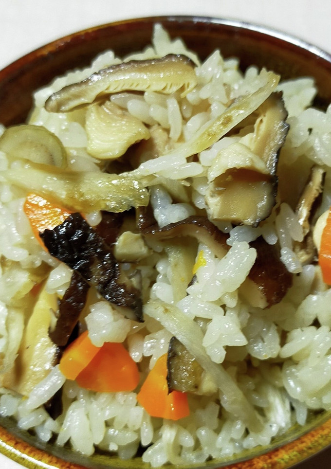 鶏とごぼうの炊き込みご飯-レシピのメイン写真