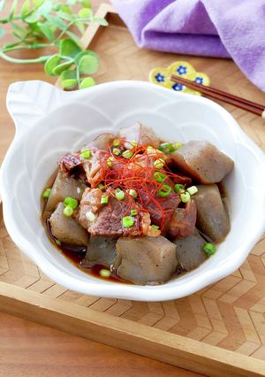 山形牛すね肉とこんにゃくの味噌煮風-レシピのメイン写真