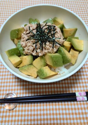 簡単☆お手軽アボカドツナマヨ丼♩-レシピのメイン写真