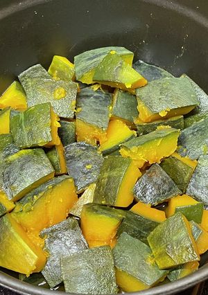 ストウブでかぼちゃの煮物-レシピのメイン写真