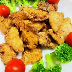 รูปของ 鶏胸肉、塩麹で柔らか唐揚げ！