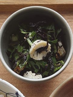 手軽に貧血予防!ひじきとセロリの梅マリネ-レシピのメイン写真