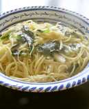 時短簡単☆蓮根とエノキとワカメの塩パスタ