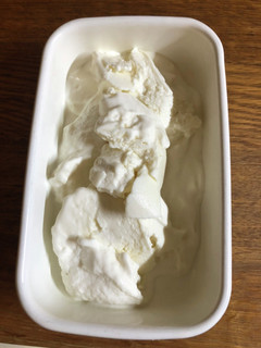 水切ヨーグルトで濃厚フローズンヨーグルト-レシピのメイン写真