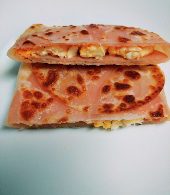 餃子の皮消費！ハムと卵ホットサンド風に!-レシピのメイン写真