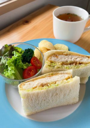 チキンフリッターサンド-レシピのメイン写真