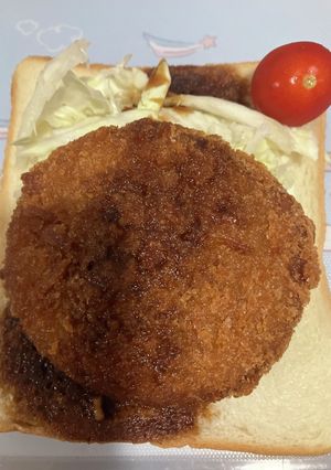 オガタ家　夕食　ミンチカツパン-レシピのメイン写真