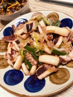 冷凍イカとキュウリのアジアン炒め-レシピのメイン写真