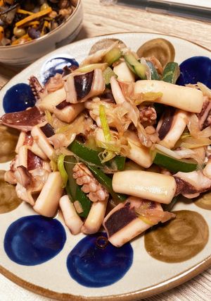 冷凍イカとキュウリのアジアン炒め-レシピのメイン写真