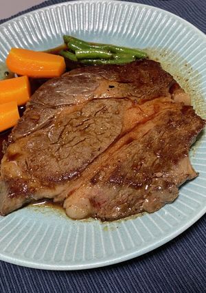 ステーキ。盛り合わせ付き-レシピのメイン写真