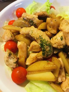 新ジャガと鶏肉のオイスターソース炒め-レシピのメイン写真