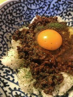 牛挽肉丼●あまからそぼろの玉子ごはん-レシピのメイン写真