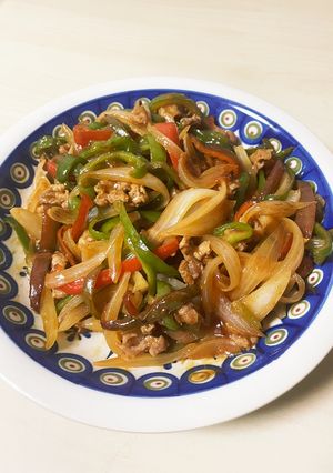 ピーマン玉ねぎ豚肉のコチュジャン甘辛炒め-レシピのメイン写真