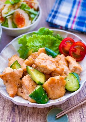 鶏むね肉ときゅうりのオイバター照り焼き♡-レシピのメイン写真